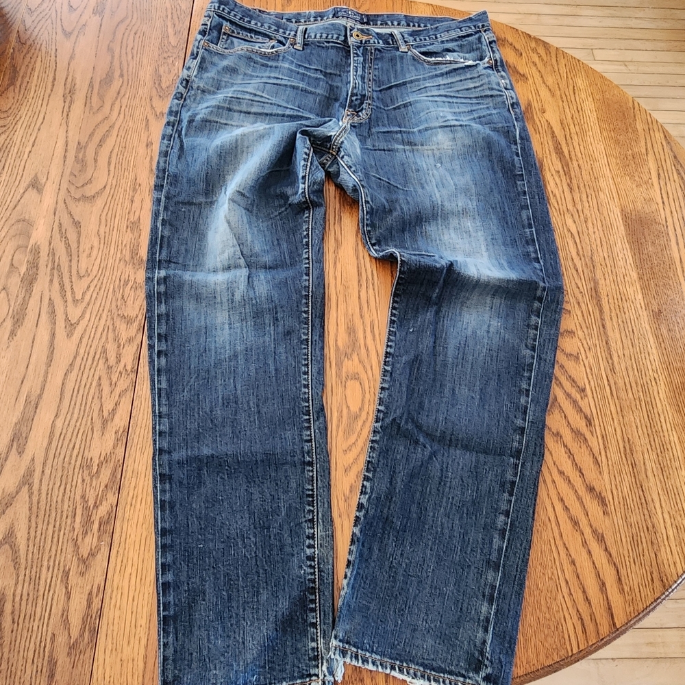 Lucky Brand 410 jeans 38 x 32